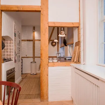 Charming 2br In K *