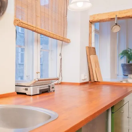 Apartament Charming 2br In K