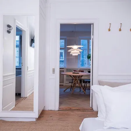Charming 2br In K *